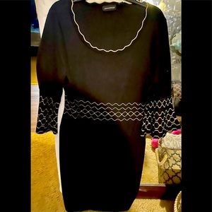 Black & Gold Sweater Dress Size XL